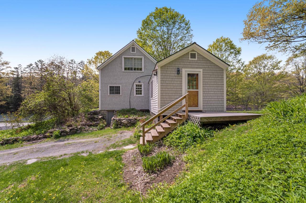 Riverside Cottage Woodstock Exterior photo